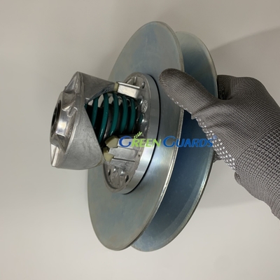Las piezas de la cortadora de césped del transajo de embrague accionado GAM138649 se ajusta al vehículo utilitario Deere Gator