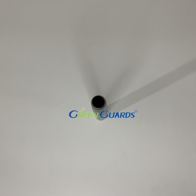 El aireador de césped tiene una tensión de 0,750 MT x 5,500 L x 0,640OD GTCU17451