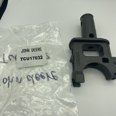 Las piezas Pin Lift Arm Yoke Adapter GTCU17032 del cortacésped caben el cortacéspedes de Deere